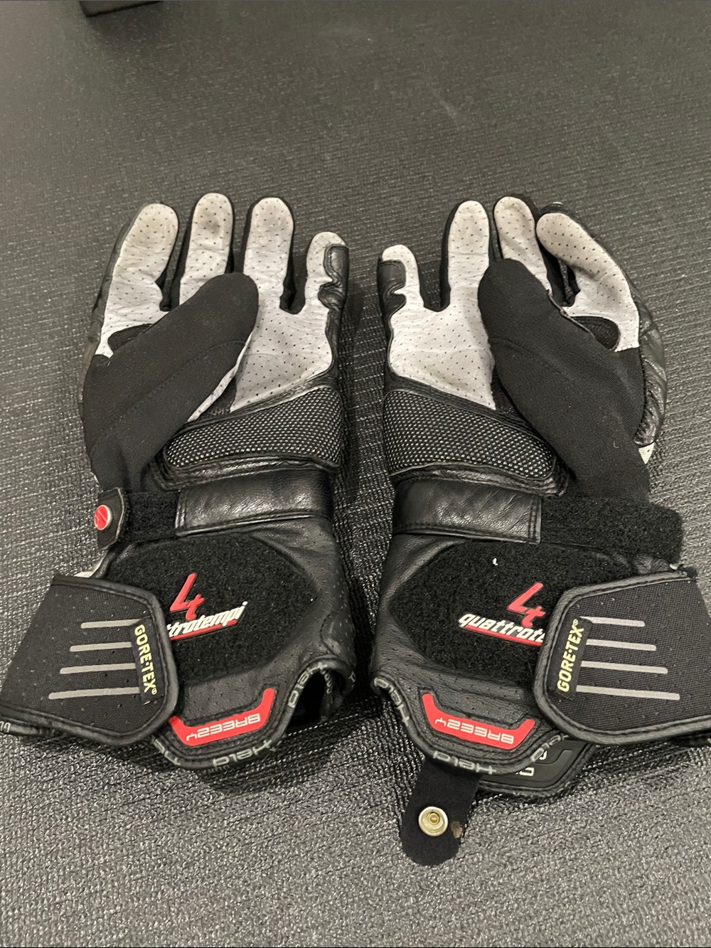 Men's Black and White Motorcycle Gloves - Picture 3 of 4